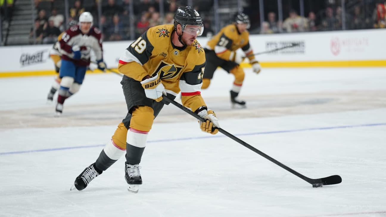 Reilly Smith Maple Leafs PTO: The One Camp Invite Chayka Should Make