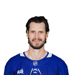 Oliver Ekman-Larsson headshot