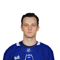 Teddy Blueger headshot